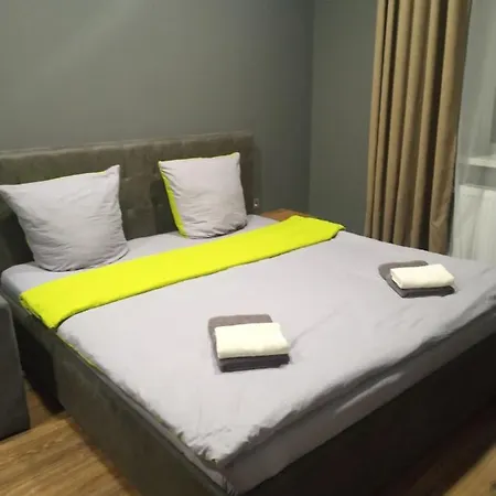 Yes 41 아파트 우주고로트