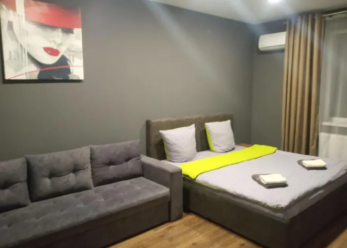 Apartment Yes 41 *